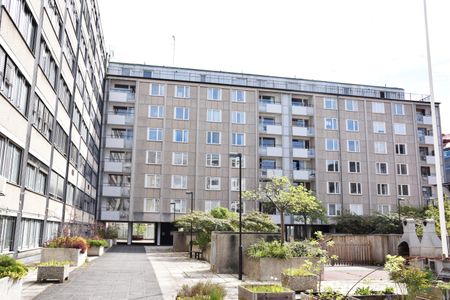 Kryssdäcket, Göteborg - Photo 3
