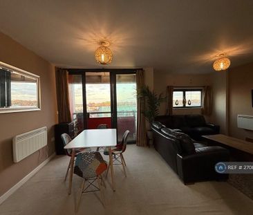 2 bedroom flat to rent - Photo 5