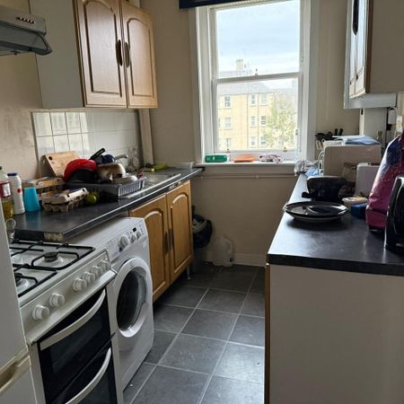 Room in a Shared Flat, Piershill Square West, EH8 - Photo 4