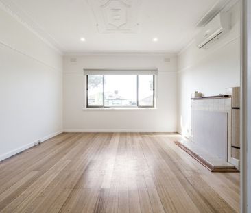 Beautifully Renovated & Perfectly Positioned 3-Bedroom Unit - Photo 5
