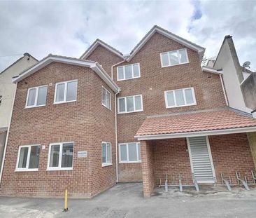 Brockhurst Road, Gosport - Photo 1