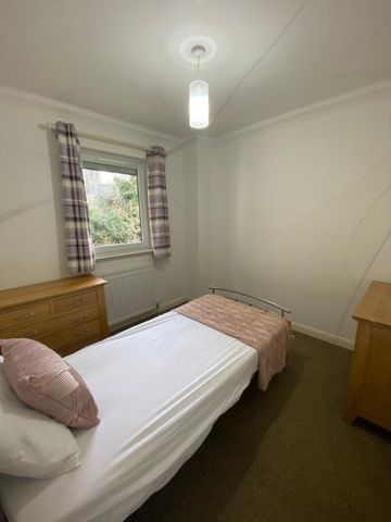4 bedroom house to rent - Photo 2