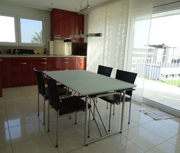 Moderne 4.5-Zimmer-Wohnung mit Balkon in Altstaetten SG - Photo 5