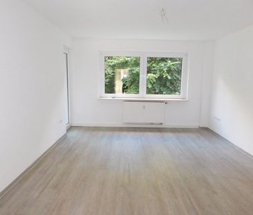 Modernisierte 3-Zimmer-Erdgeschosswohnung mit Balkon! - Photo 3