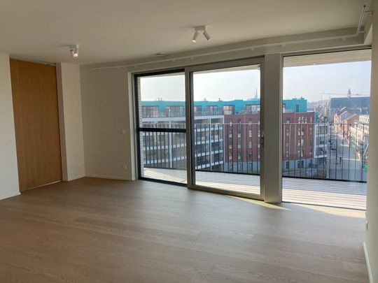 Appartement te huur - Photo 1