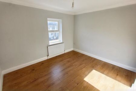 2 bedroom house to rent - Photo 2