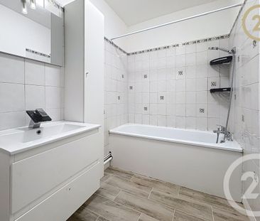 Location Appartement 3 pièces 66m² BOLBEC 76210 - Photo 5