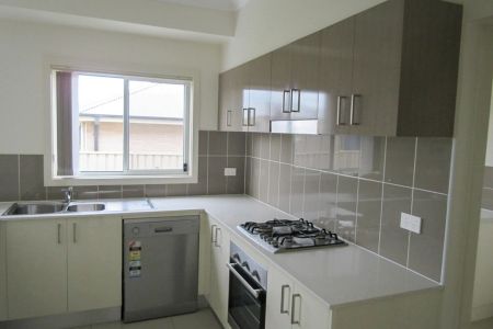 Modern and Low-Maintenance - Photo 4