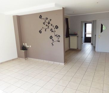 Ruim duplex appartement te Lummen centrum - Photo 1