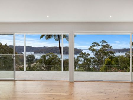 Stunning Views, Stunning Home - Photo 2