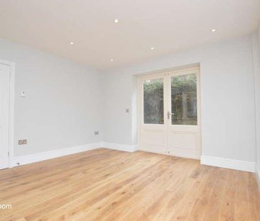 Ringley Park Road, Reigate, RH2 - Photo 1