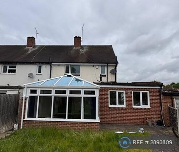 3 bedroom semi-detached house to rent - Photo 5