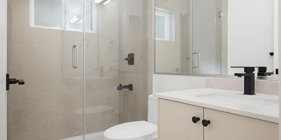 Brand New Two Bedroom Suite in South Surrey with AC - Photo 3