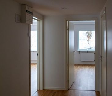 N P Nilssons väg 8B - Photo 2