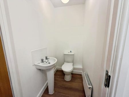 2 bedroom terraced house to rent - Photo 5