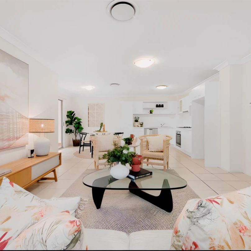 2 bed 2 bath - Photo 1