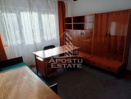 Apartament cu 1 camera , centrala proprie , Zona Medicina - Fotografie 2