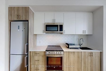 For Lease - 1195 The Queensway N/A Unit# 617, Toronto, Ontario - Photo 4