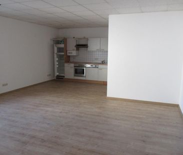 Erstbezug nach Renovierung- 2-Raum-Wohnung mit Einbauküche zu vermi... - Photo 2