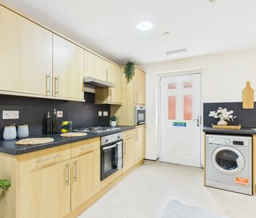 Room in a Shared House, Smithdown Lane, L7 - Photo 6