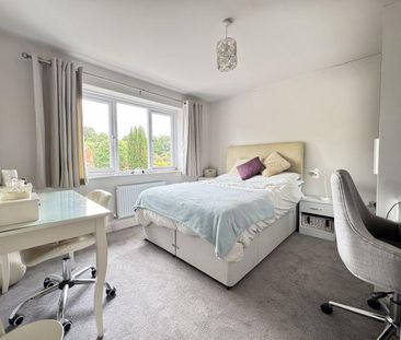 3 bedroom terraced house to rent - Photo 4