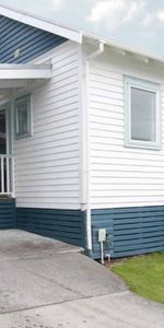 Well Presented In A Superb Location - Photo 4