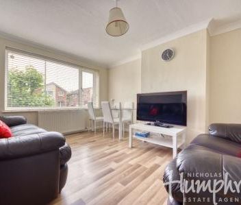 Ringwood Close - Photo 1