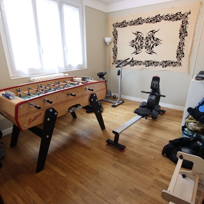 House - Photo 1