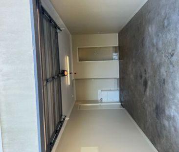 Modern Townhouse in Quiet Cul-De Sac - Photo 1