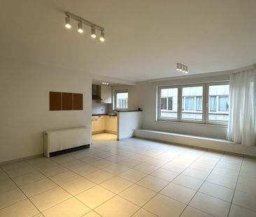 Verzorgd appartement met twee slaapkamers en ruim terras in de Broe... - Photo 3