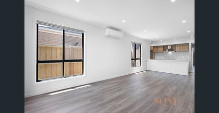 Modern Elegance: Stunning Brand New 4-Bedroom Home Awaits You! - Photo 2