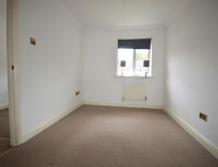 3 Bedroom Terraced Available Arranging tenancy - Photo 3