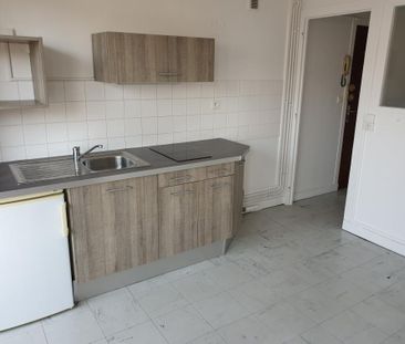 Location Appartement 1 pièce 27m² CLERMONT FERRAND 63000 - Photo 4