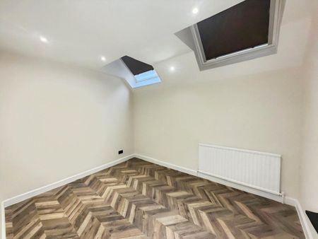 3 bedroom apartment to rent - Photo 5