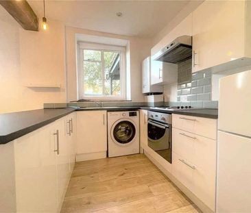 Bridge Street, Godalming, Surrey, GU7 - Photo 4