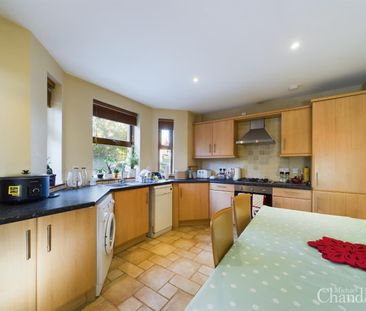 2 Station Terrace, Helens Bay, Bangor, BT19 1TQ - Photo 5