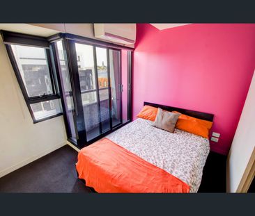 1004/131 Pelham Street, Carlton, Vic 3053 - Photo 5