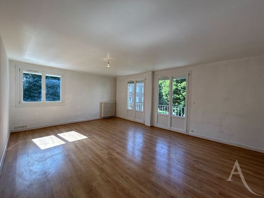 Location Appartement 3 pièces 75m² - Photo 1