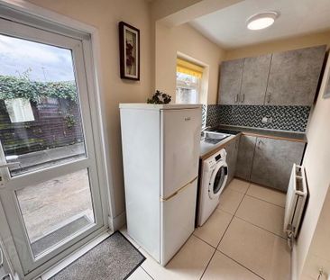 13 Oakmount Drive, Belfast, BT15 3RE - Photo 2