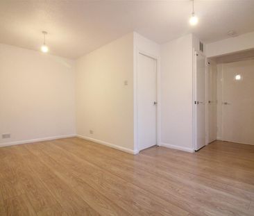 Ryeland Close, Yiewsley, West Drayton - Photo 1