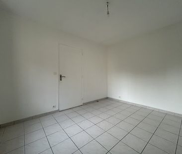 Location Appartement 3 pièces 57m² - Photo 4