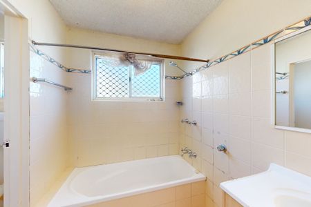 1/33 Moate Street, Georgetown NSW 2298 - Photo 5