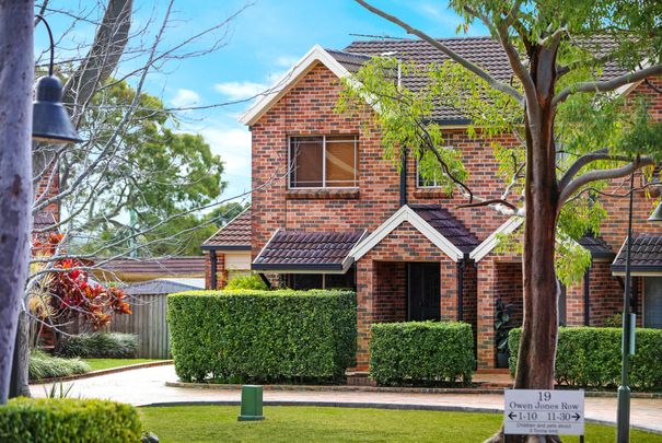 Modern Style & Quality - Photo 1