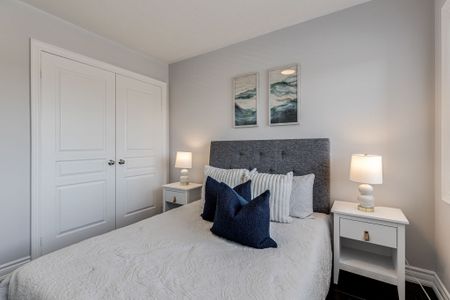 For Lease - 102 MACTIER Drive, Vaughan, Ontario - Photo 4