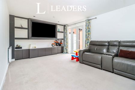 4 bedroom house to rent Devana Gardens, Chester, Cheshire, CH4 - Photo 4