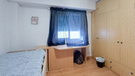 Avinguda Doctor Peset Aleixandre, Valencia, Valencian Community 46025 - Photo 3