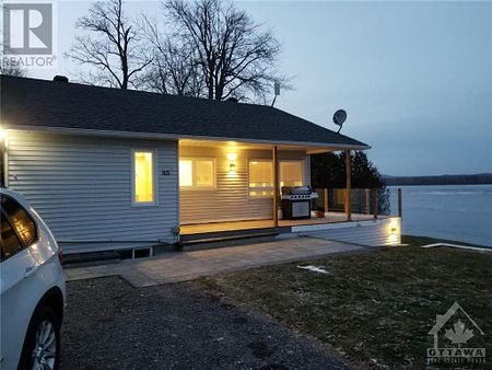 3383 OLD HIGHWAY 17 Highway, Clarence-Rockland, Ontario K4K1W1 - Photo 2