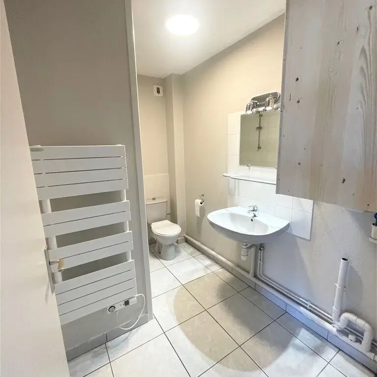 Location appartement 1 pièce - 33m² à Pontarlier (25300) - Photo 1