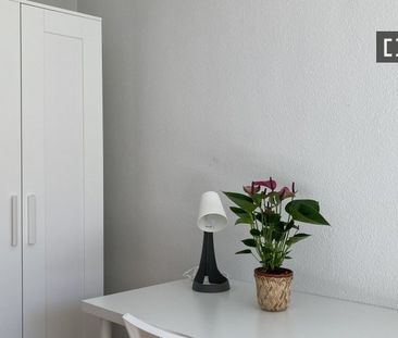 madrid, Community of Madrid 28053 - Photo 5