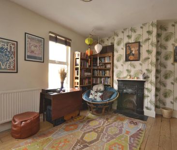 2 bedroom terraced house to rent - Photo 2